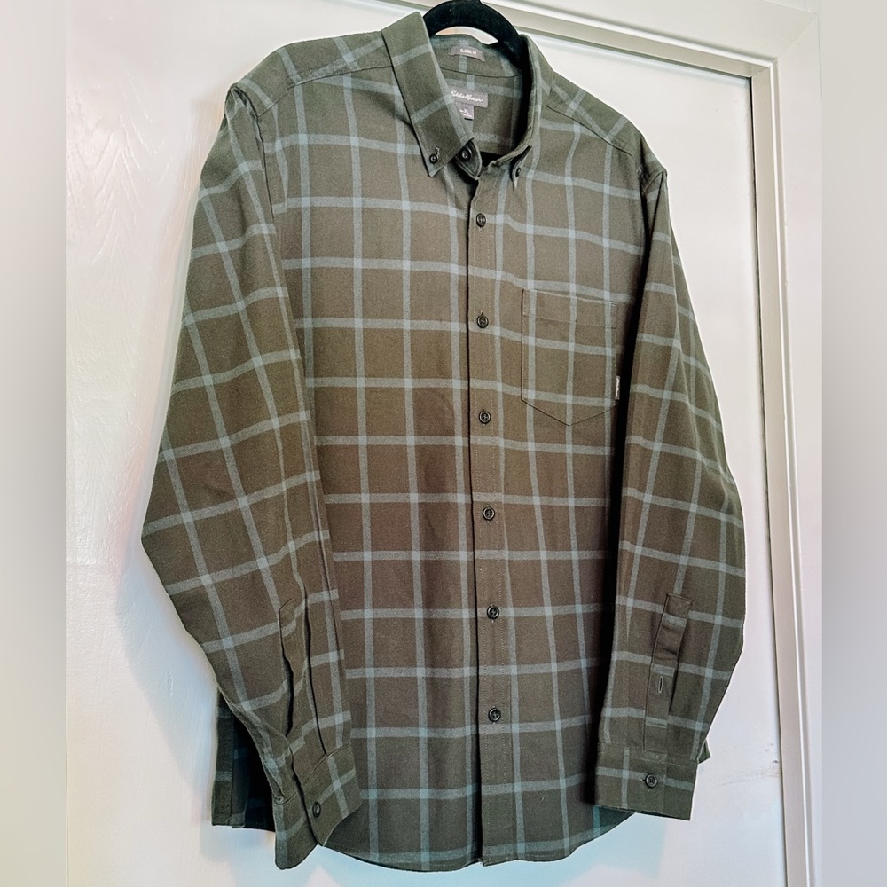 Eddie Bauer Men’s Hunter Green & Teal Check Button Down Flannel Shirt